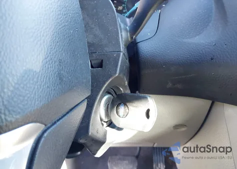 2013 Ford Focus Se z USA, uszkodzony, nr VIN 1FADP3K28DL186748